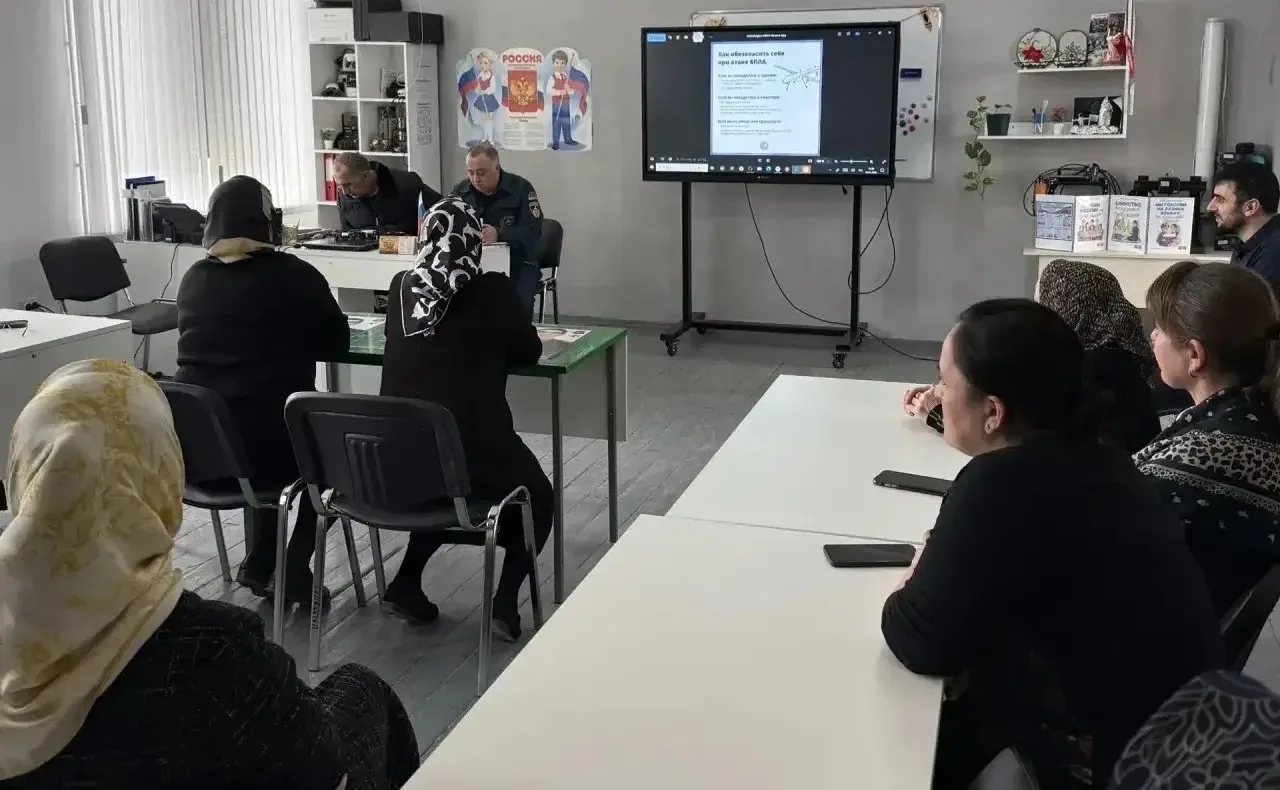 В МКОУ "Курушская СОШ №2 им.Я.С.Аскандарова" были проведены инструктажи и тренировочные занятия  по 
