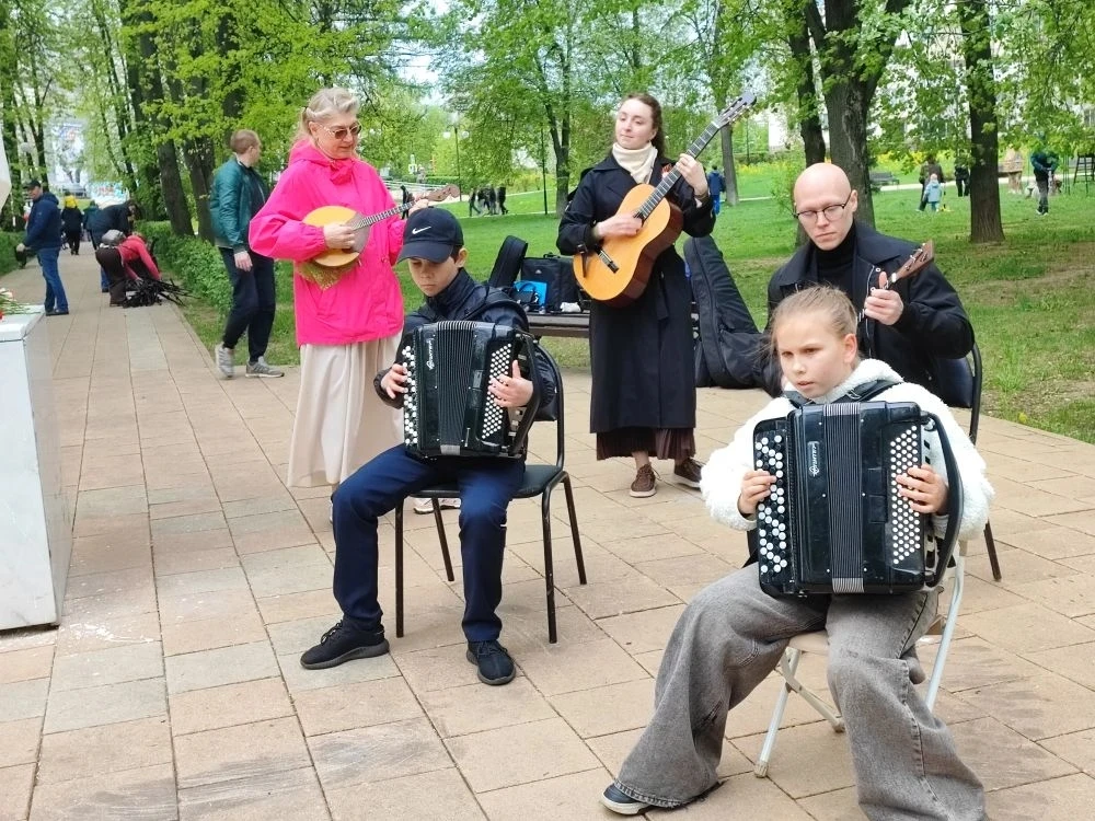 🎶 С Днём Великой Победы!