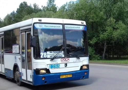 🚌В Омске без предупреждения отменили автобус №28