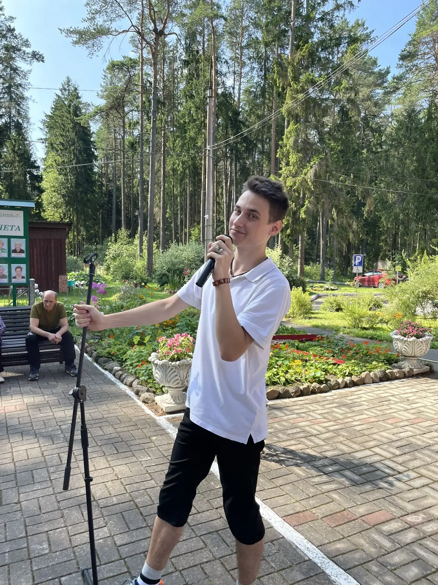 Сегодня на встречу к нашим подопечным приехал известный артист Егор Ефанов. Предварител...