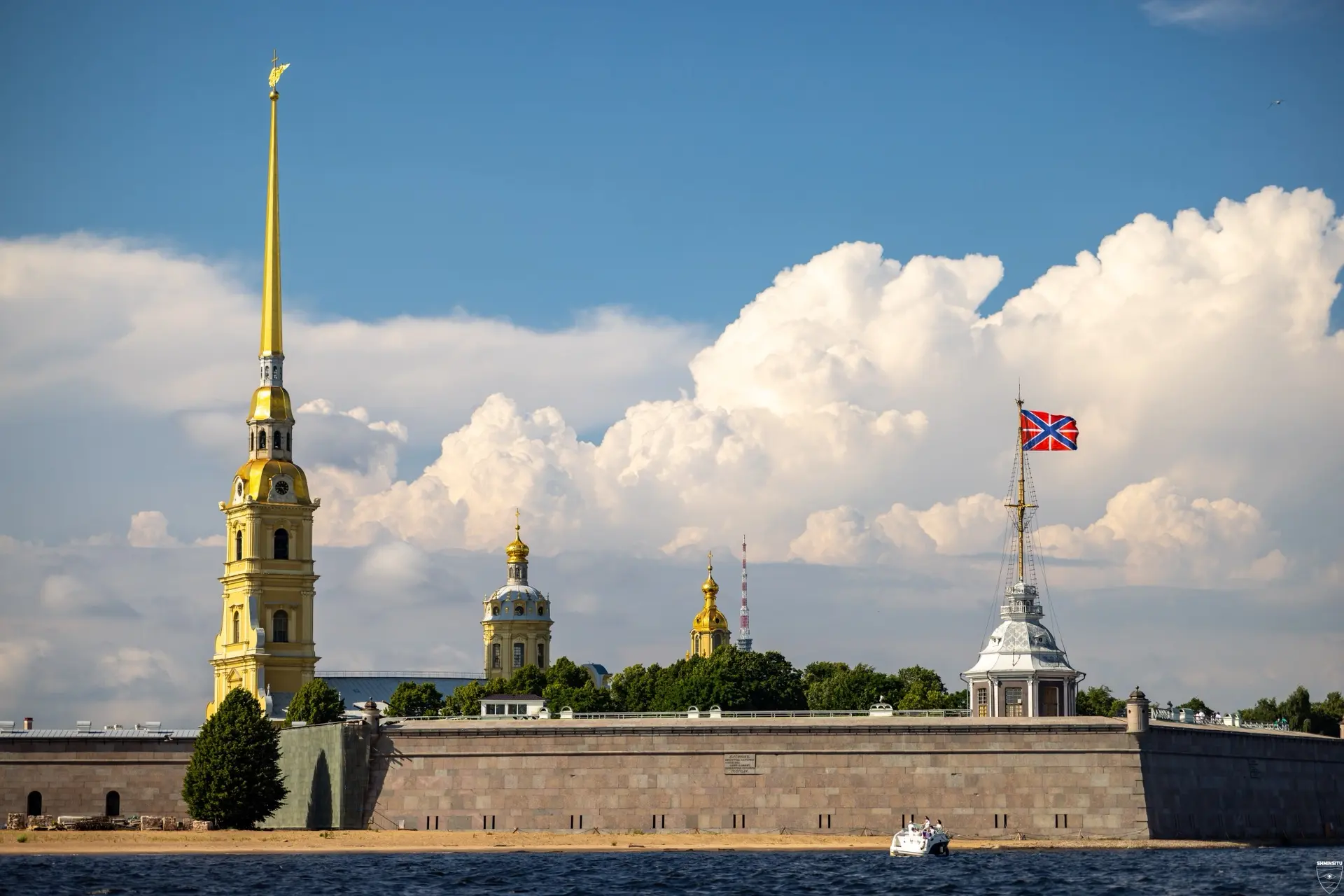 Петропавловский собор и шпиль с