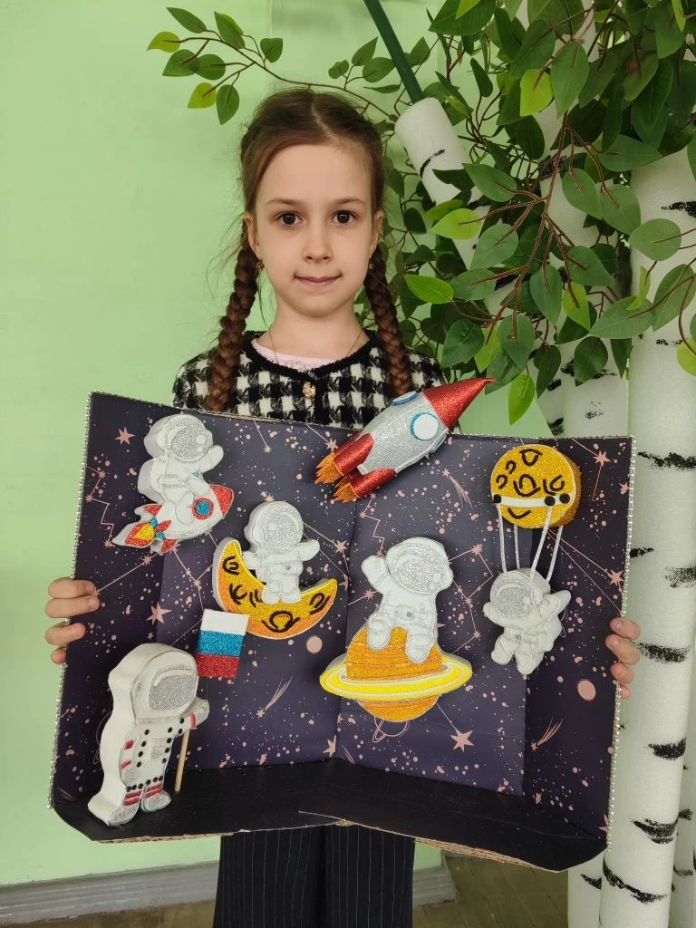 🔭КОСМОС ТАЛАНТОВ🔭  Учащиеся нашей школы принимают участие в городском творческом конкурсе, посвященн