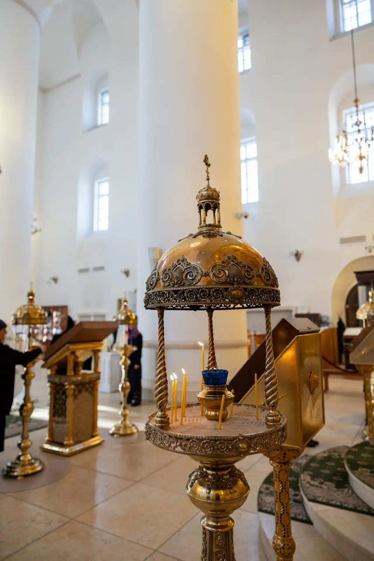 СБОР НА ПОДСВЕЧНИКИ    Мои дорогие, я множество раз убеждался в вашем добросердечии и готовности жив
