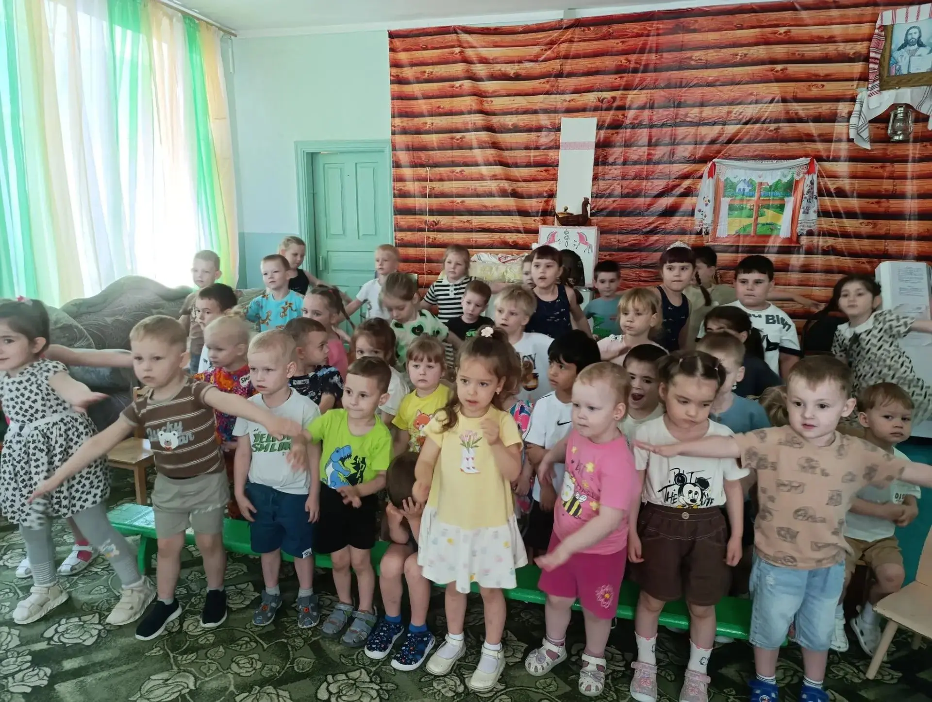 «НЕ ТРОГАЙ РОЗЕТКУ!» — слышали это 100 раз? А ребёнок всё лезет? Знакомо? Обычные запре...