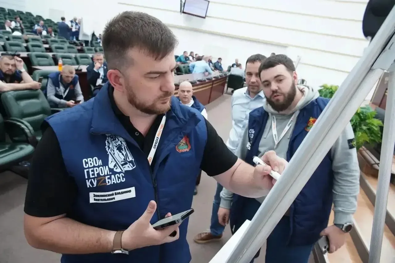 Участник программы «СВОи Герои. КуZбасс» Владимир Землинский возглавил комитет по дорож...