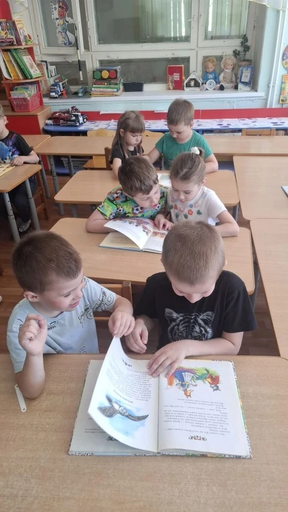 В рамках реализации проекта "Предшкола: стандарт детского сада " на тематической неделе "Книга-лучши