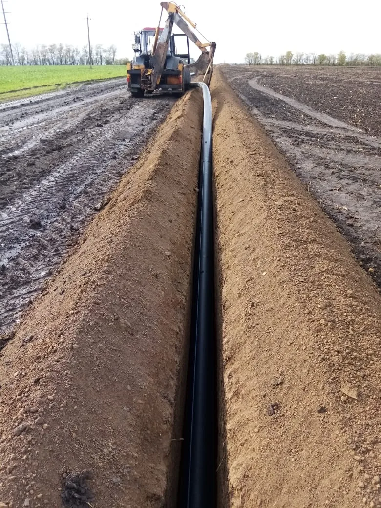 🔧Ставрополькрайводоканал завершил капремонт 1,8 км водовода между насосными станциями поселков Право