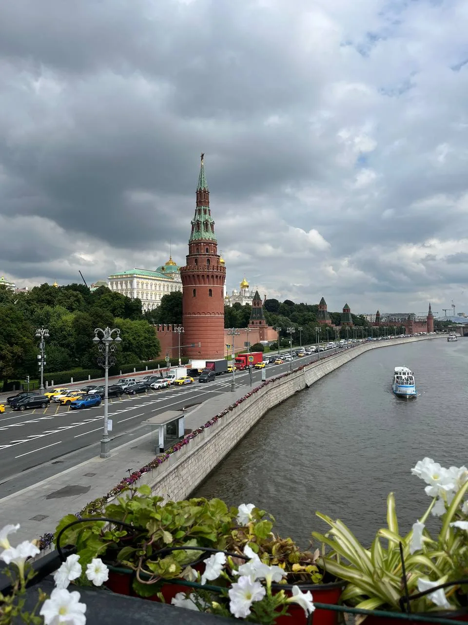 Друзья, а из каких городов вы нас читаете ?