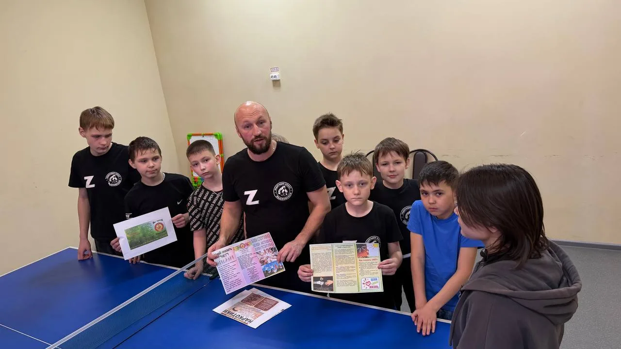 В рамках проведения акции"Будущее без наркотиков" тренера МАУ МГО "МСОК "ЦЕНТР" провели профилактиче