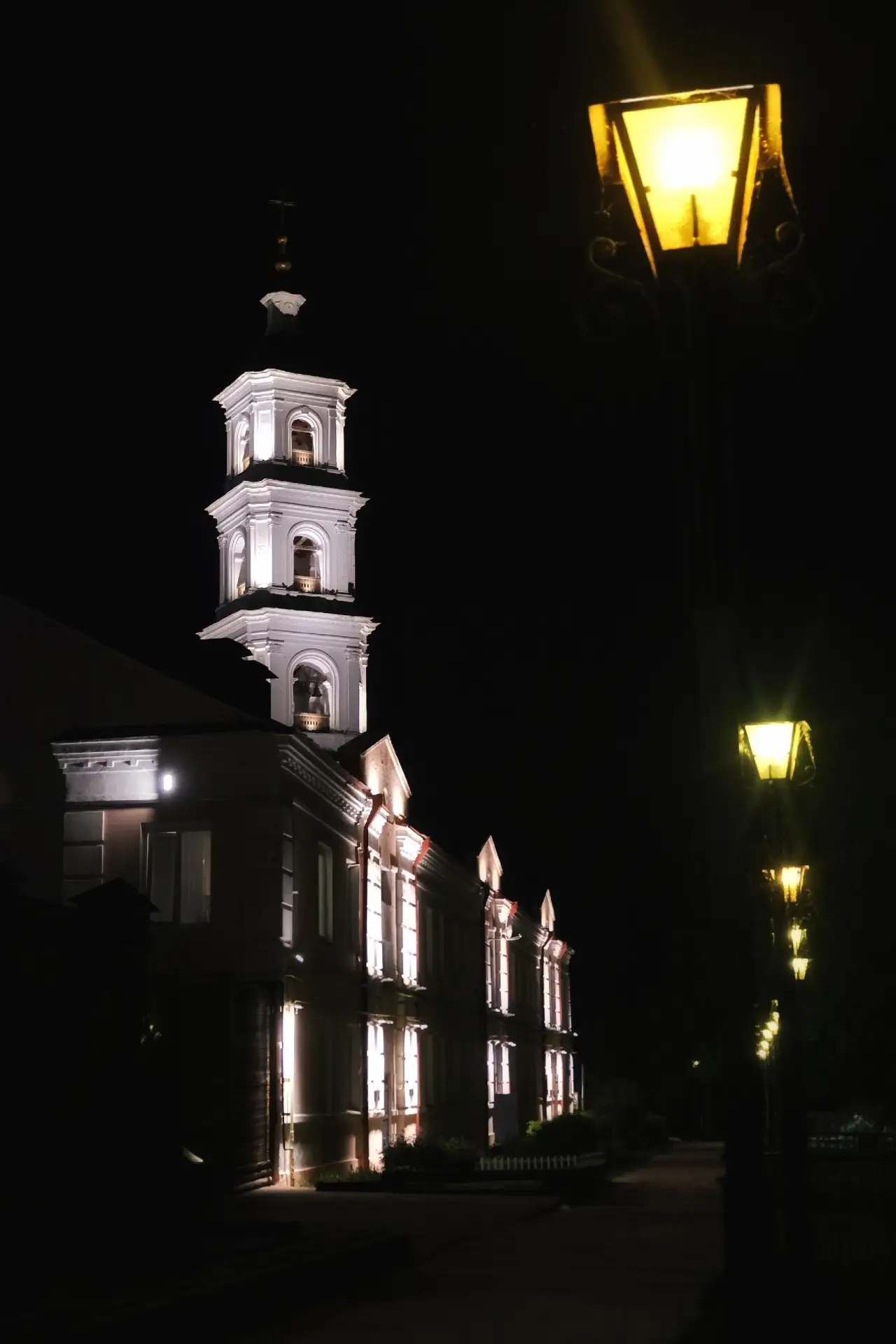 Вечерний город 🌃