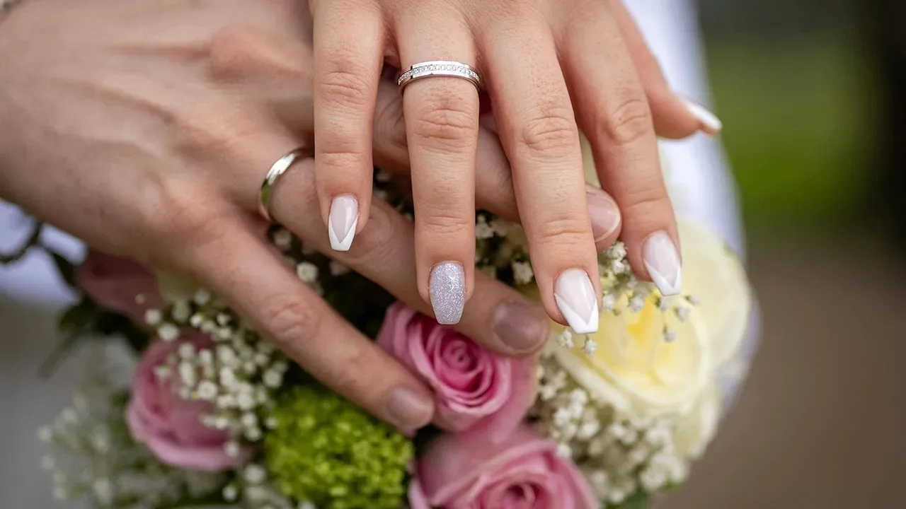 💍До пяти дней отпуска за свой счет могут взять россияне для подготовки к свадьбе — работодатель не 