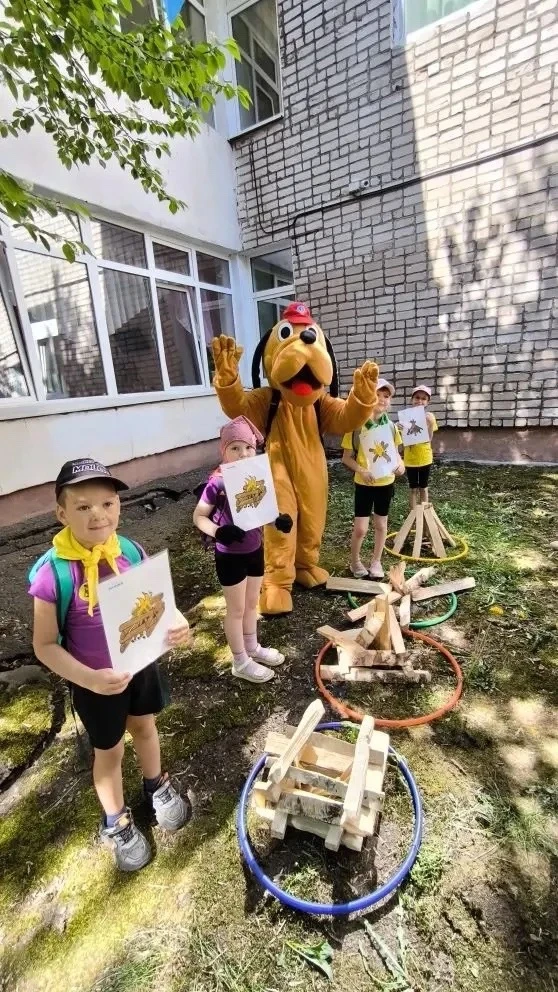 🎒 22 мая в корпусе №4 прошёл туристический квест для наших выпускников групп №37 и 42.  Это был не п