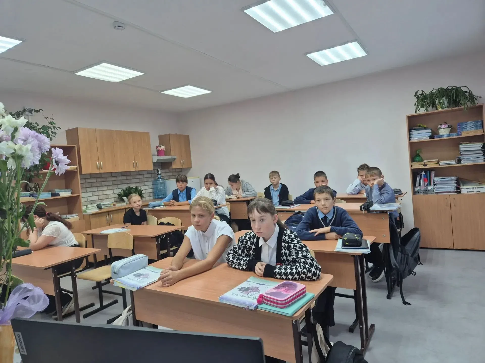 🎉 Сегодня у нас прошло тематическое профориентационное занятие «Открой своё будущее»! 🎉