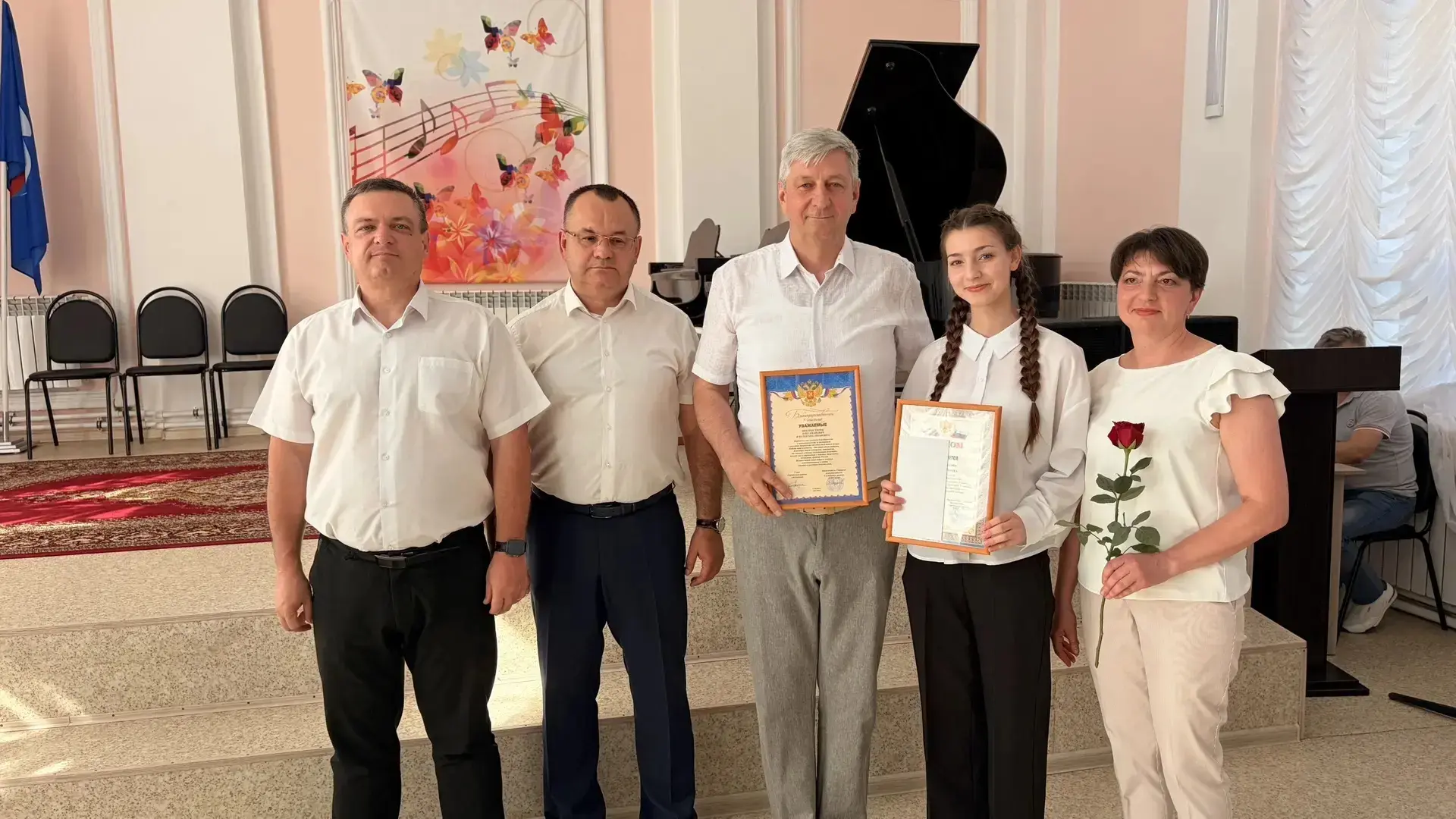 ✨Звёзды  юного  поколения:  вручение наград»✨

💥21 мая в детской школе искусств прошло торжественно