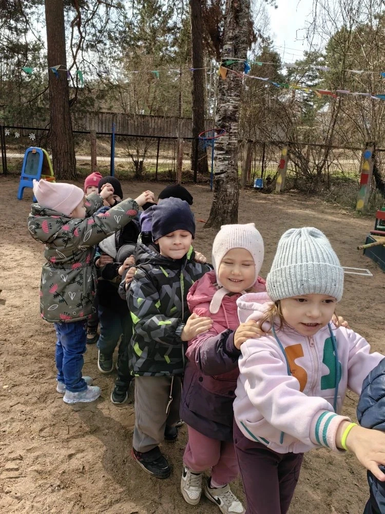 Фольклорные игры — ключ к воспитанию безопасного поведения у дошкольников!