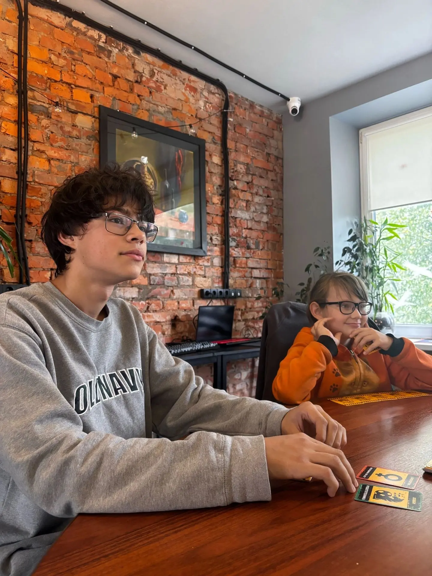 🏆 Турнир по настольной игре «Бункер» в «Кредо»! 🎲