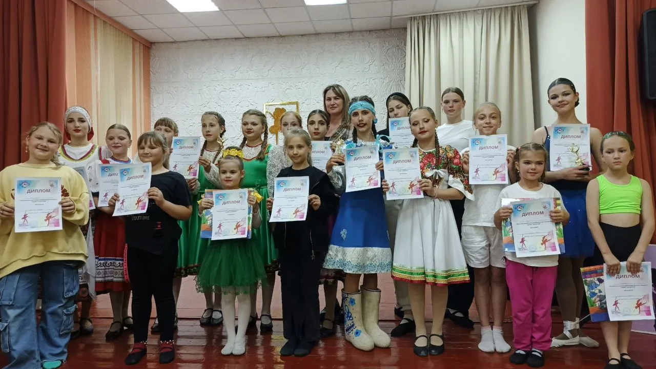 🎉«САЛЮТ ТАЛАНТОВ» в Детской школе искусств с. Михайловка🎉

В Детской школе искусств с. Михайловка 
