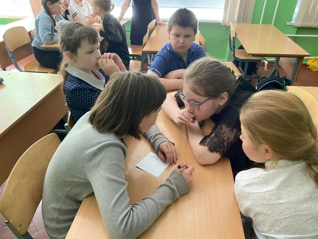 Ученики 2 «В» класса учатся через игру — и это не только интересно, но и очень познават...