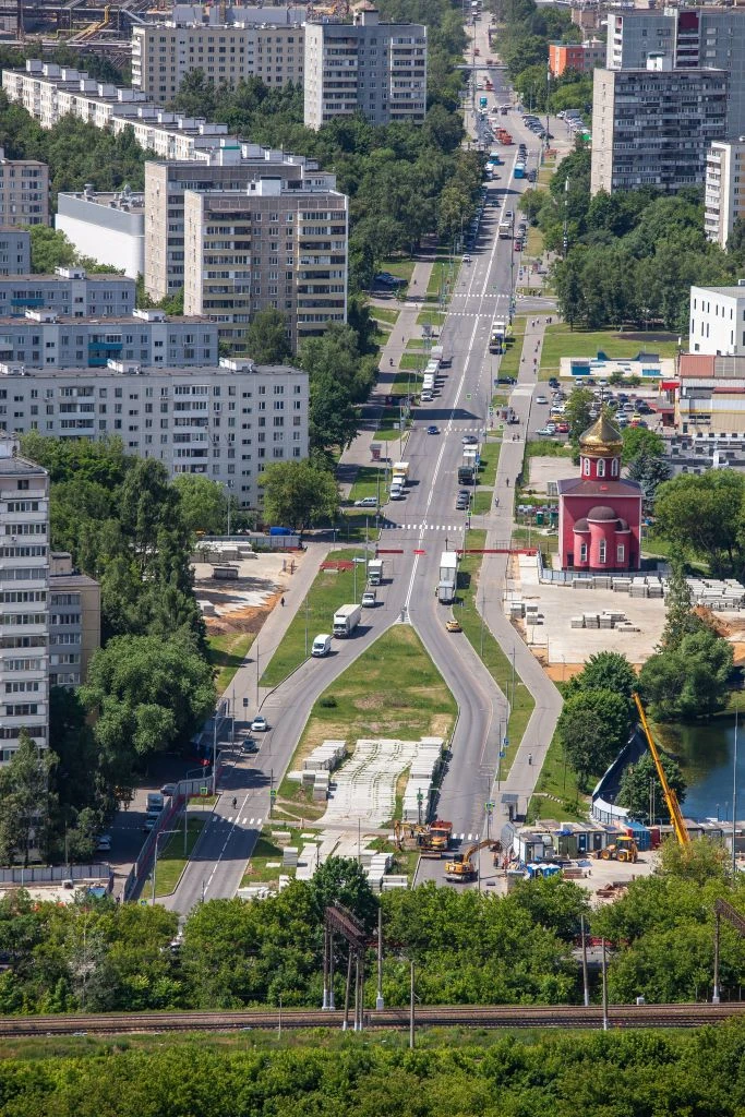 🚇 Станция «Бирюлёво» 🏭 Бирюлевской линии

Перекрыт участок Булатниковской улицы. Монтируется ограж
