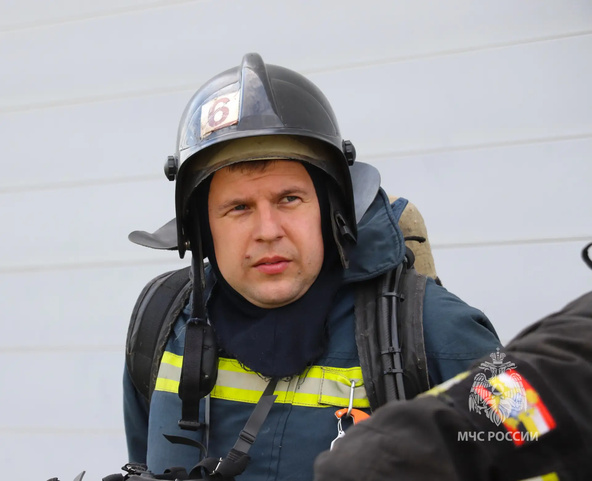 #нашиОГНЕБОРЦЫ
🧑‍🚒 Алексей Енютин, командир отделения 6 ПСЧ ГУ МЧС России по Курской области 

На 