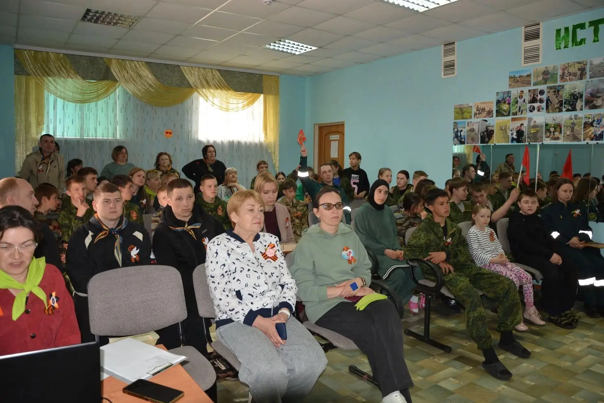 📚🔥6 мая в актовом зале школы прошел устный журнал «Дневник войны».