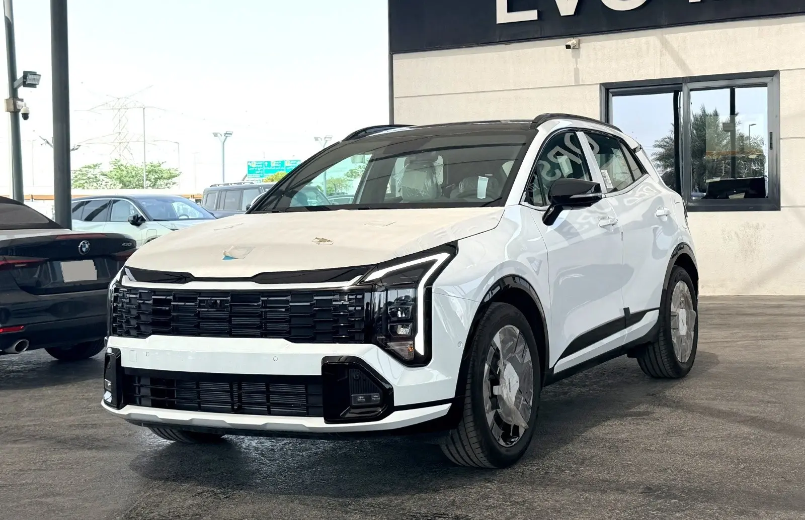 ☄️ ДОСТУПНЫ К ЗАКАЗУ ИЗ ОАЭ 🇦🇪

Kia Sportage, 2026
Бензиновый, атмосферный двигатель 2.0 (158 л.с)