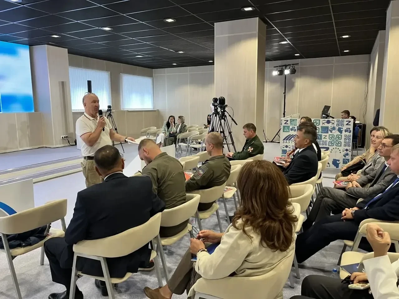 🗣️ «Данная стратегическая сессия стала важным этапом в подготовке программы курсов пов...