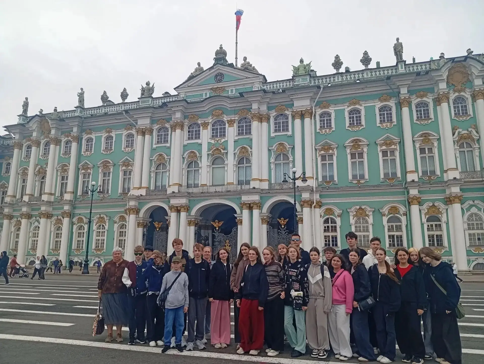 Недавно мы с будущими 9 классниками  отправились в большое путешествие — навстречу ветрам Балтики и 