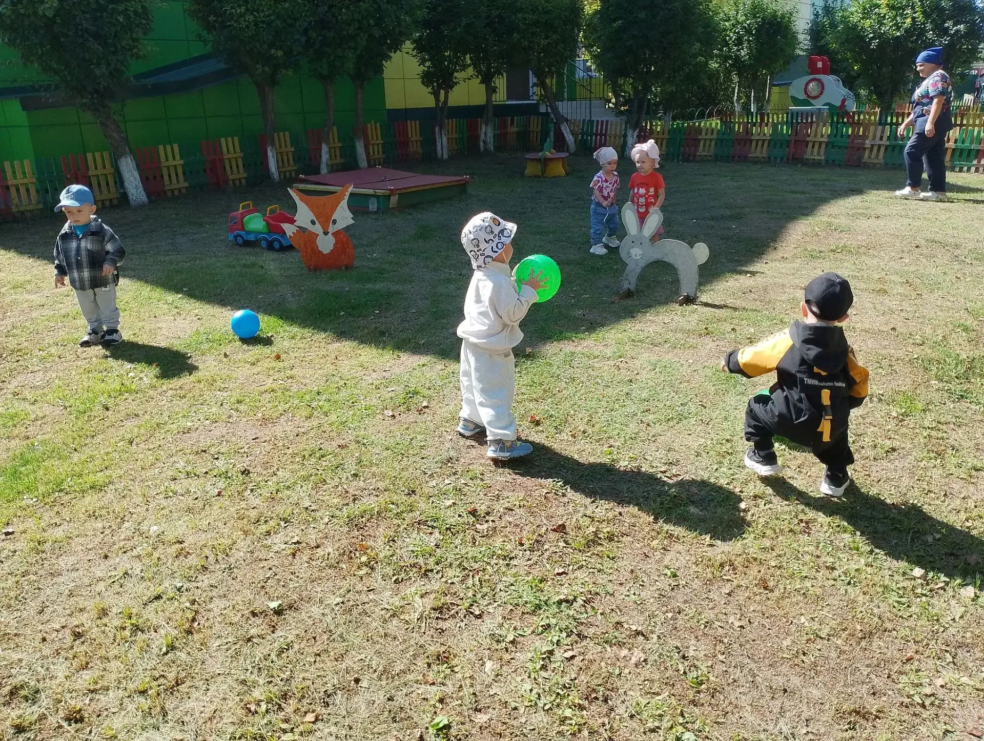 Подвижные игры в детском саду!