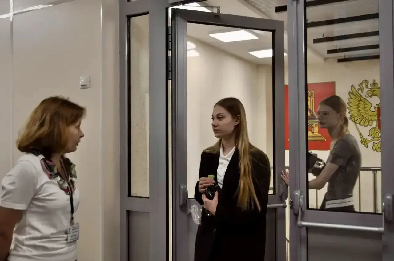 В первый день лета для выпускников Тверской области начался основной экзаменационный пе...