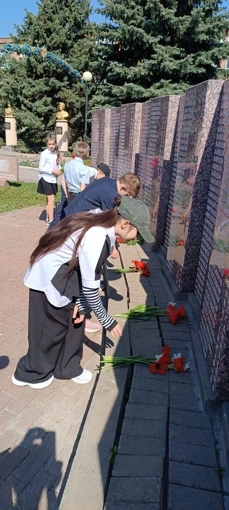 В честь 8⃣1⃣-й годовщины победы в Великой Отечественной войне для учащихся третьих  классов на Аллее