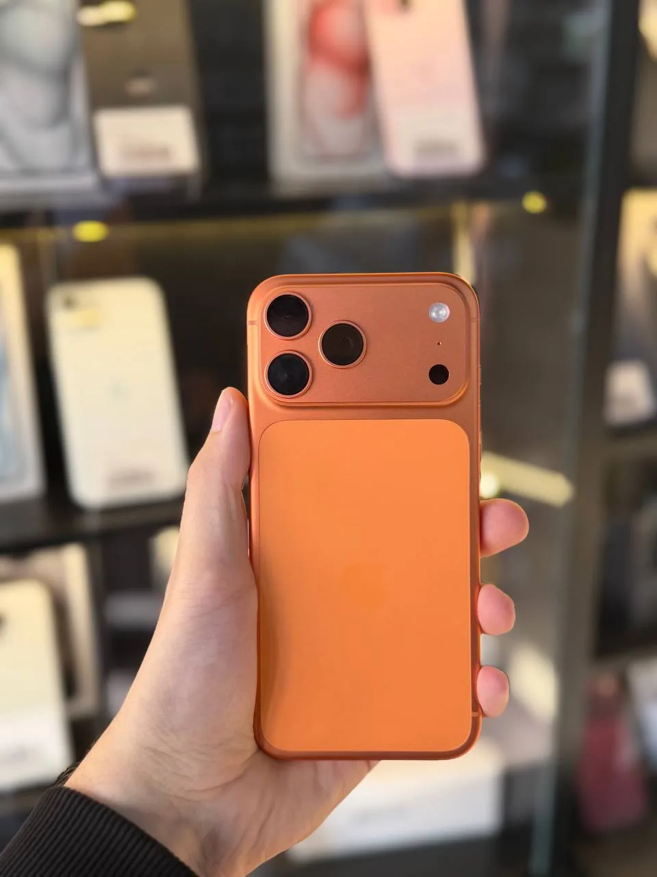📱Продается iPhone 17 Pro Max orange sim-eSIM (256GB)