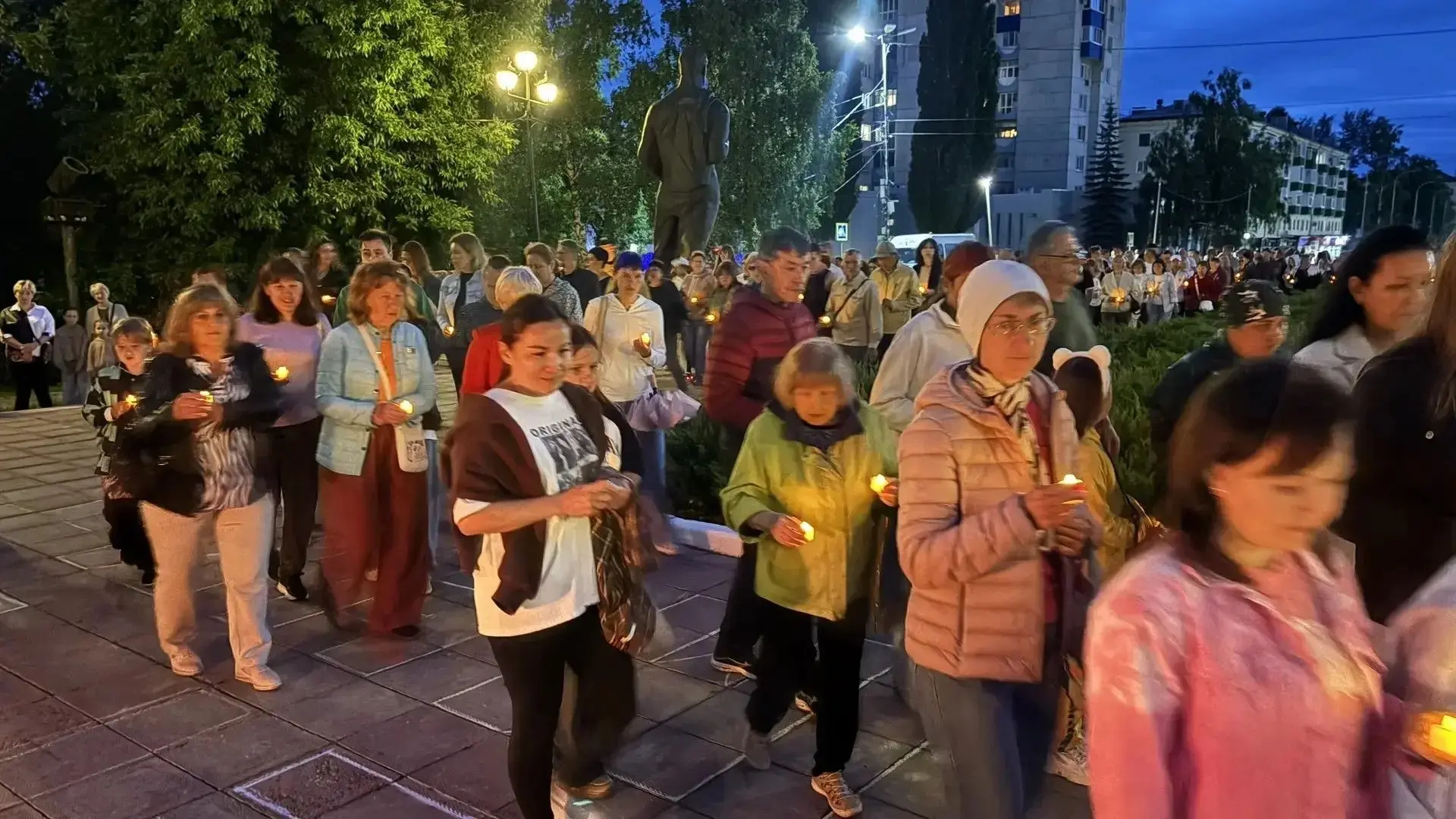Преподаватели и студенты Стерлитамакского медицинского колледжа и филиала в г. Кумертау собрались на
