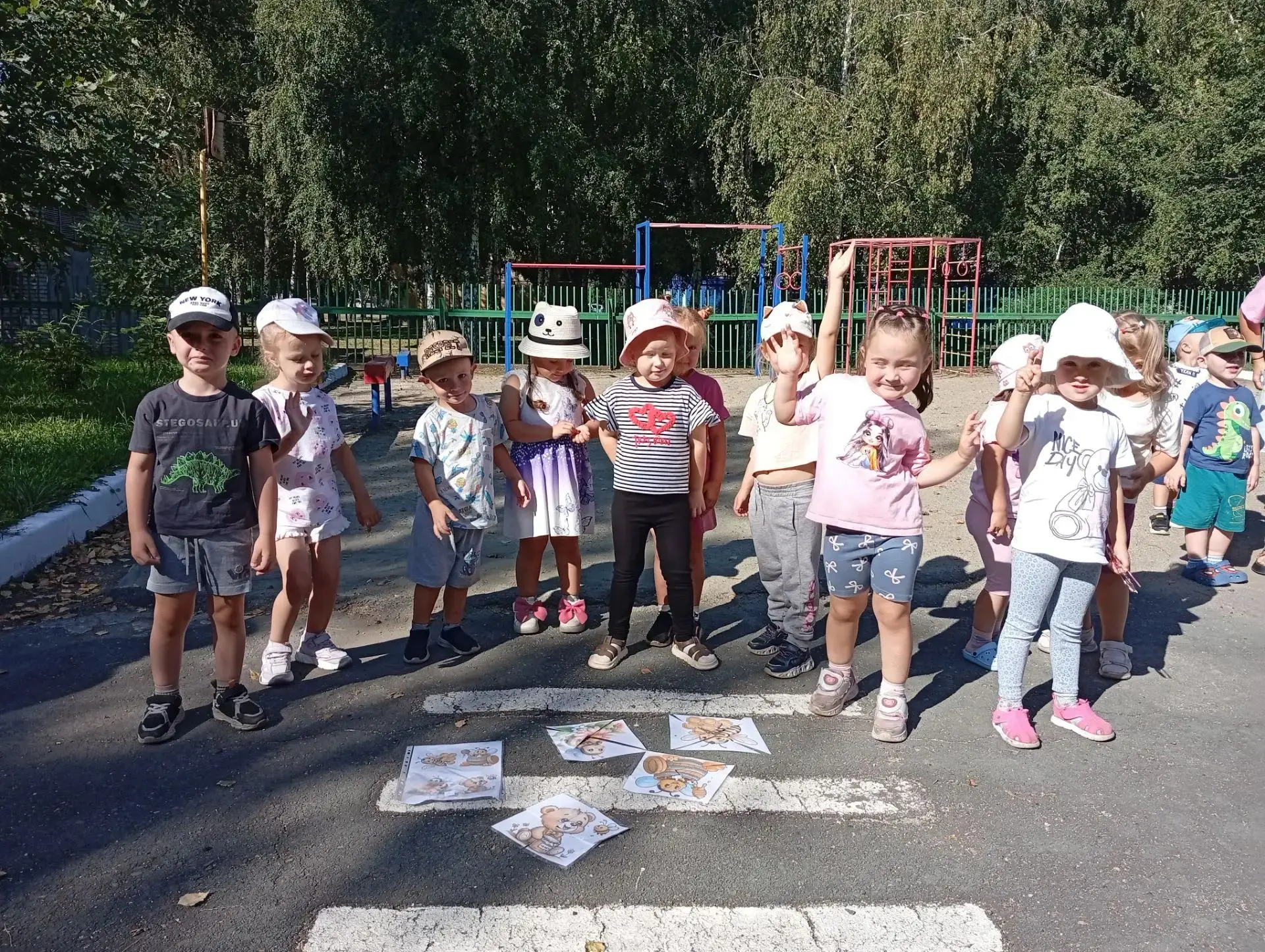 🐝 Сегодня в нашем детском саду прошёл замечательный праздник — Медовый Спас!