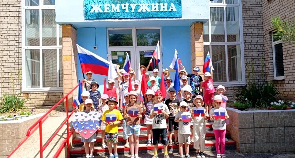 День России! С праздником, наша сильная, великая и прекрасная страна!