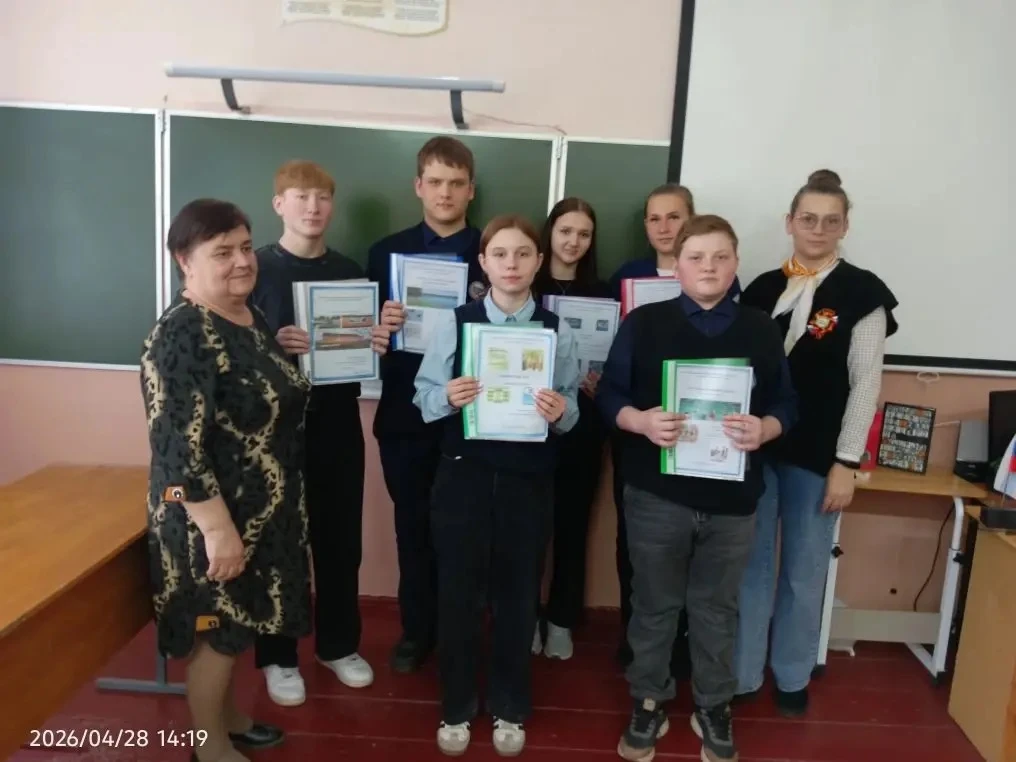 📚 Защита проектов в 9 классе: первый серьёзный шаг в науку и жизнь
В нашей школе прошла защита инди