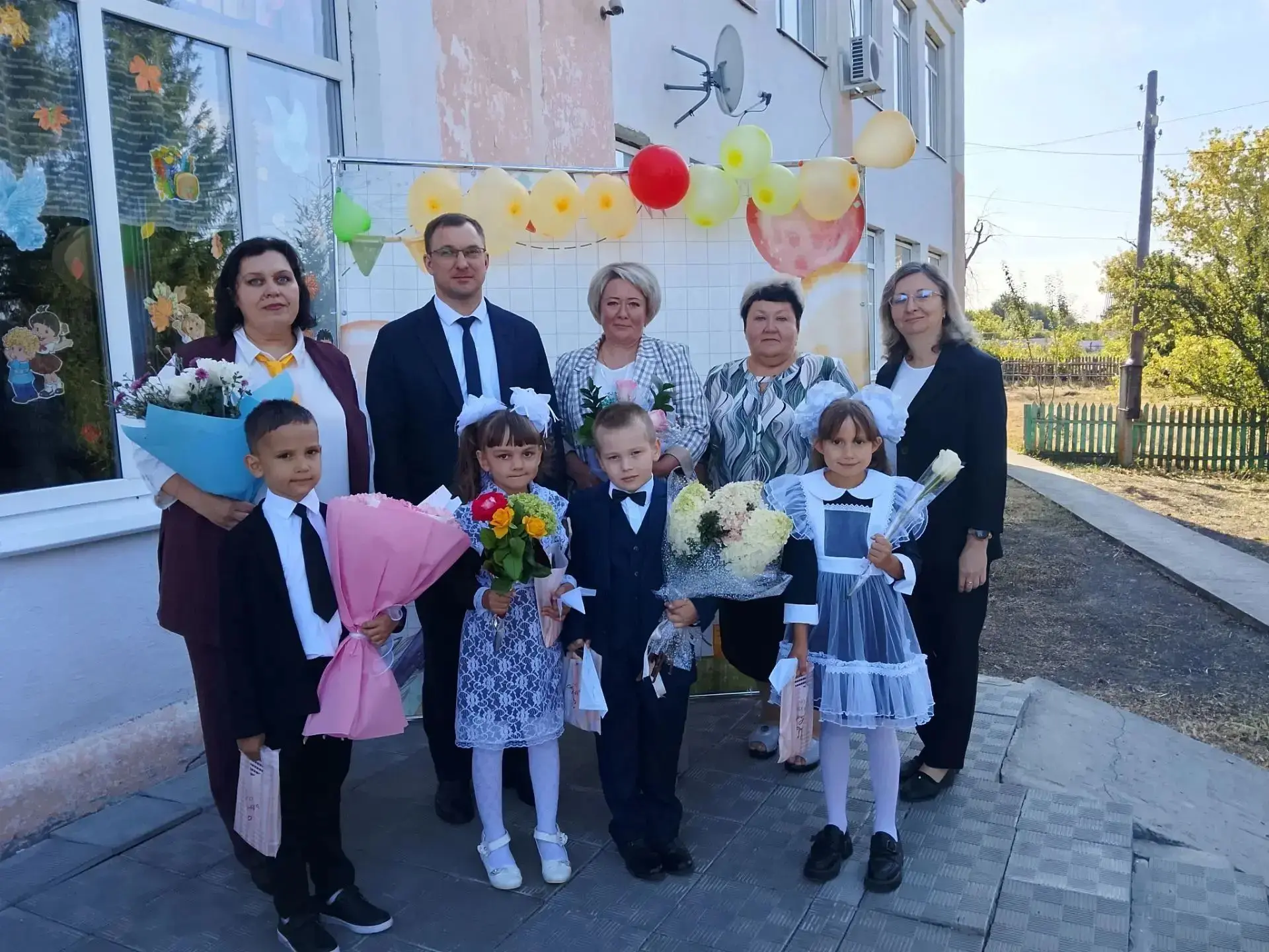 Руководители министерства поздравили школьников с Днем знаний