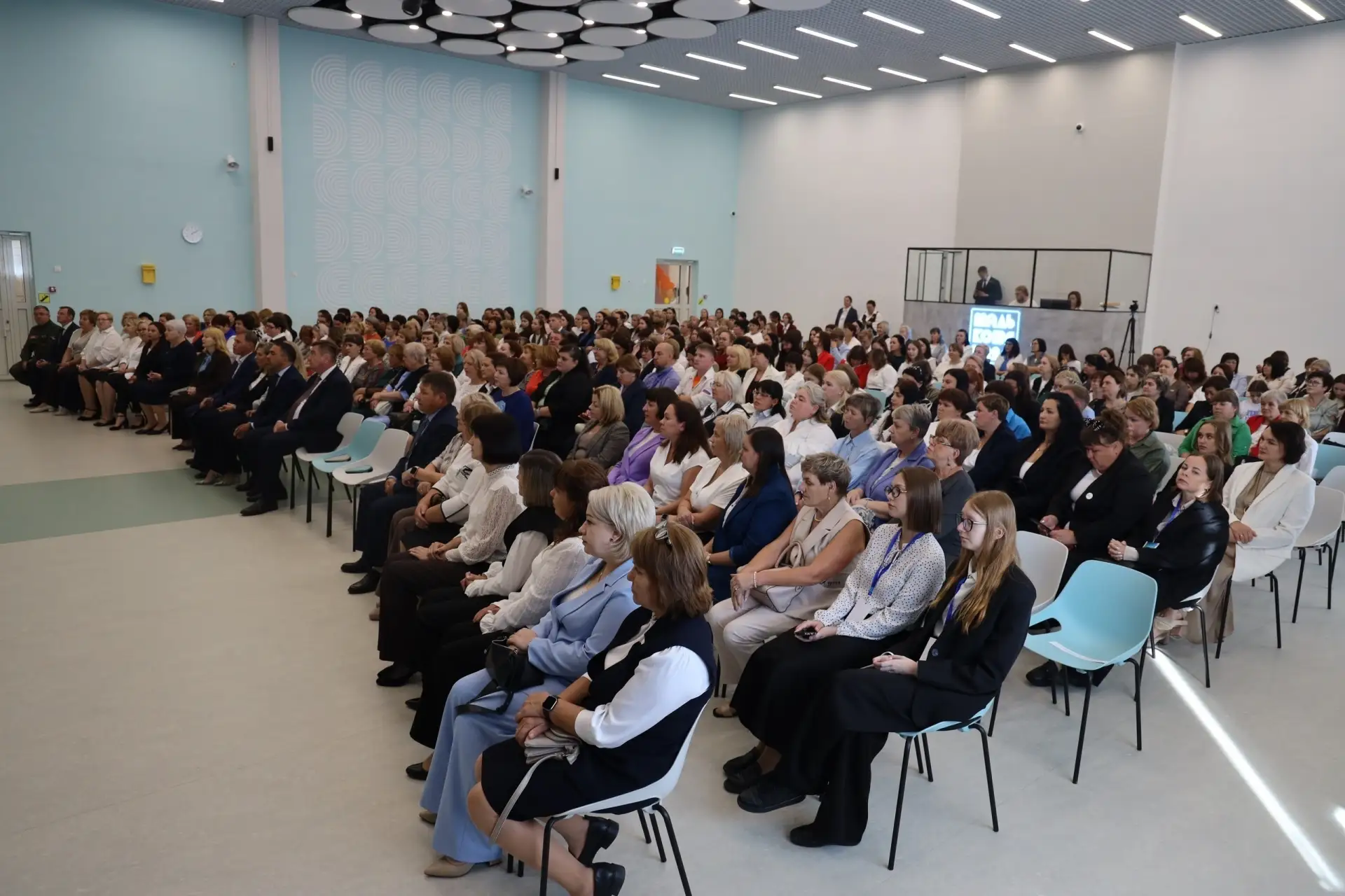 В Тюменском округе прошла августовская педагогическая конференция