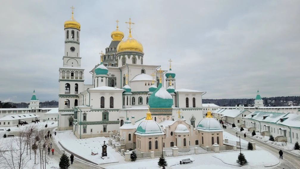 Христианство – фундамент нашего общества!   На его основе возводились "здания" культуры и образовани