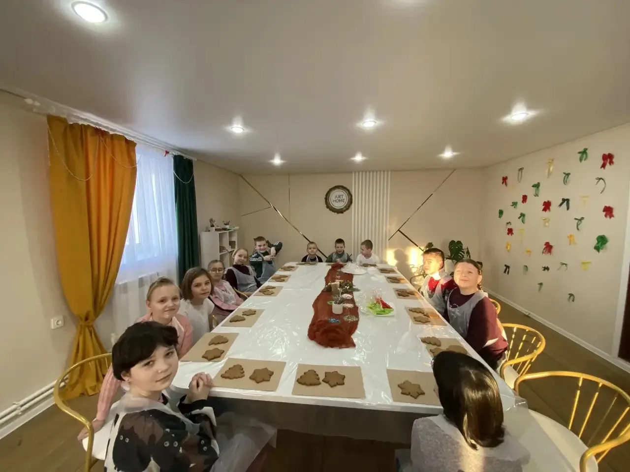 🍪✨ В самом разгаре зимние каникулы, наполненные волшебством творчества и сладкими ароматами! 🌟 Наши 
