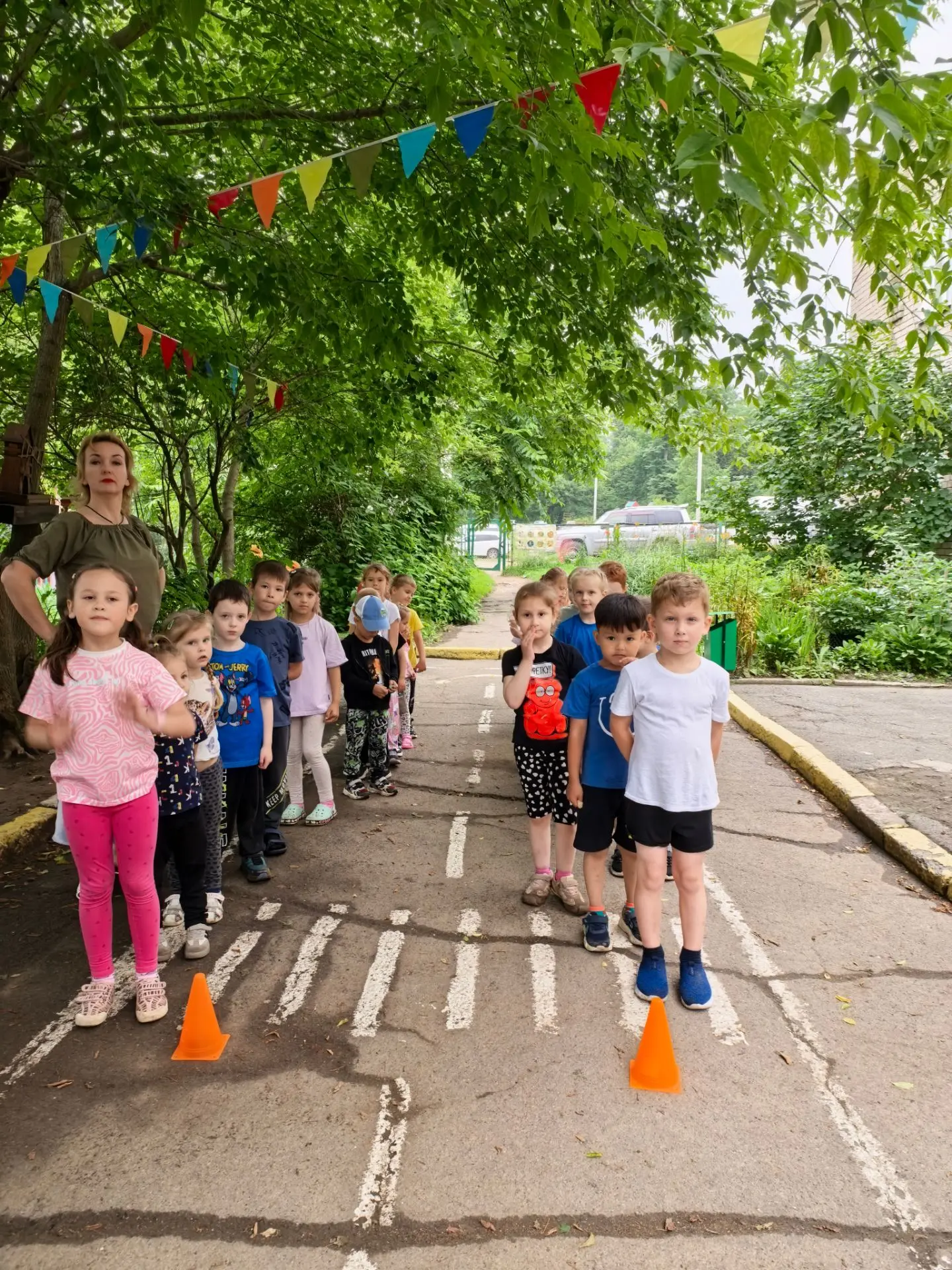 🏀Весёлые старты

Свежий воздух, движение и море улыбок — всё это наши Весёлые старты🙃

☝В эстафета