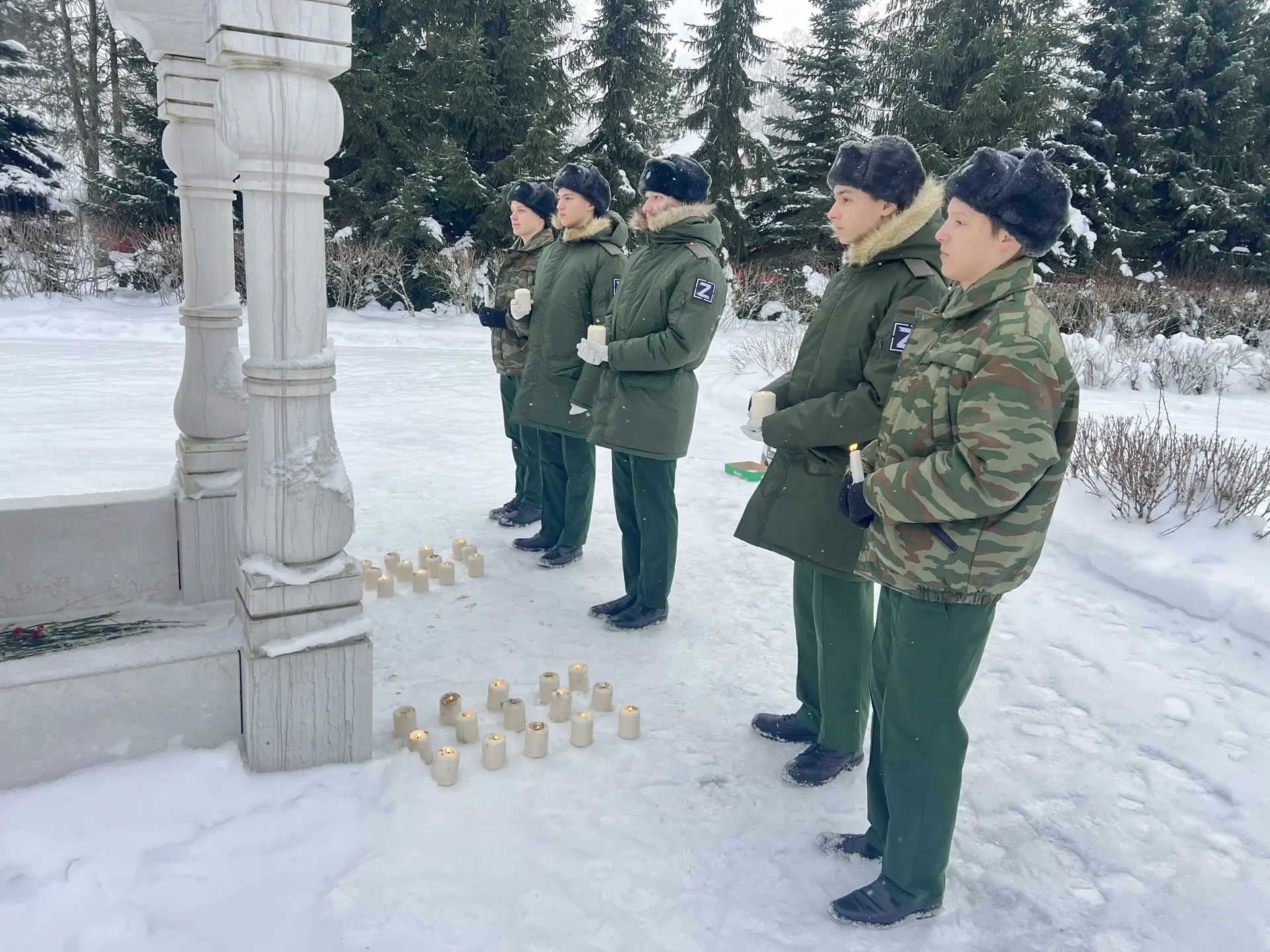 🕯️Свеча памяти горит в наших сердцах ❤️  Сегодня, 23 января, в День воинской славы России, мы вспоми