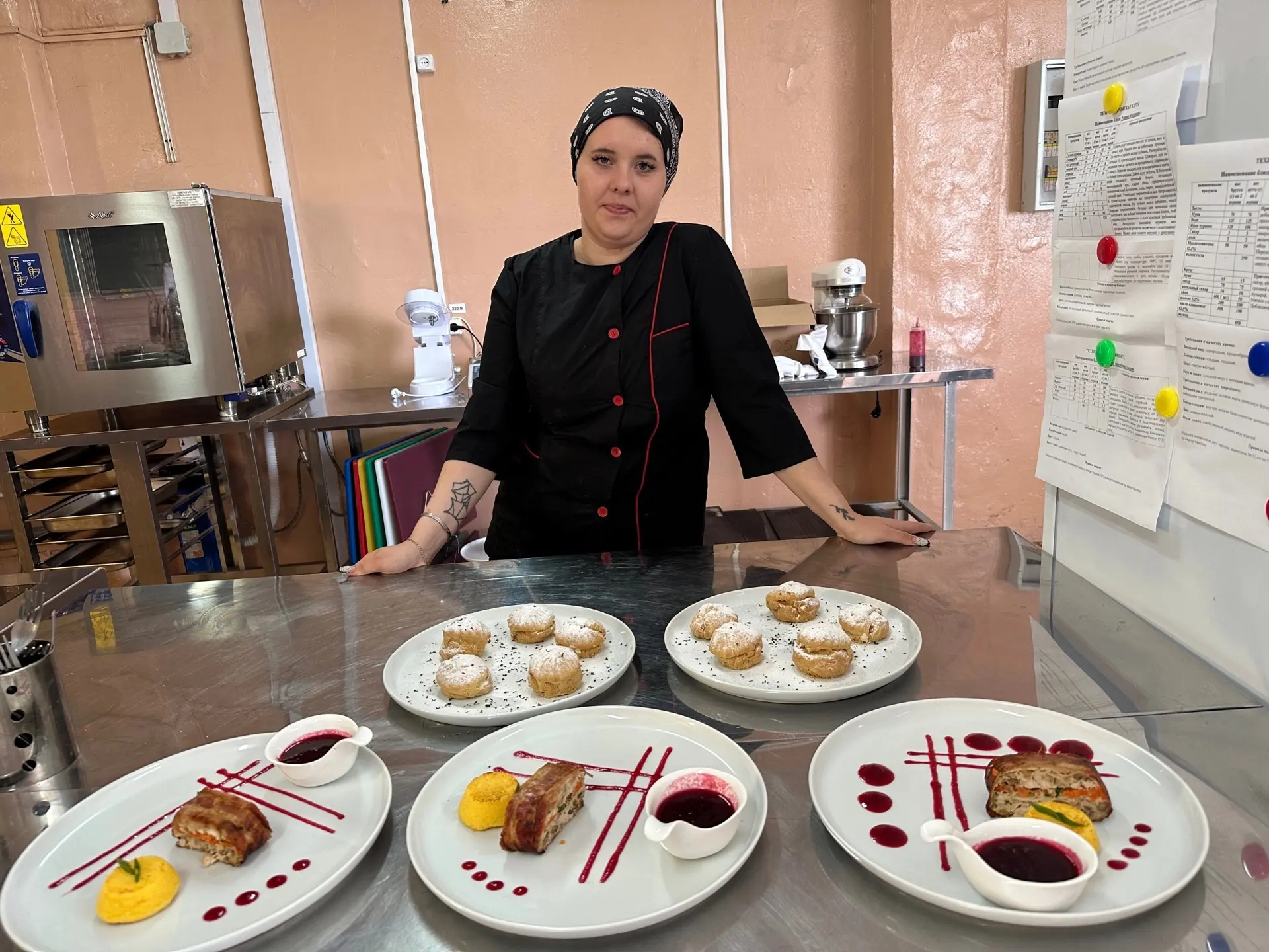 ⭐️Студенты профессии 👨🏼‍🍳👩🏼‍🍳43.01.09 Повар, кондитер активно готовятся к демонстрационному эк