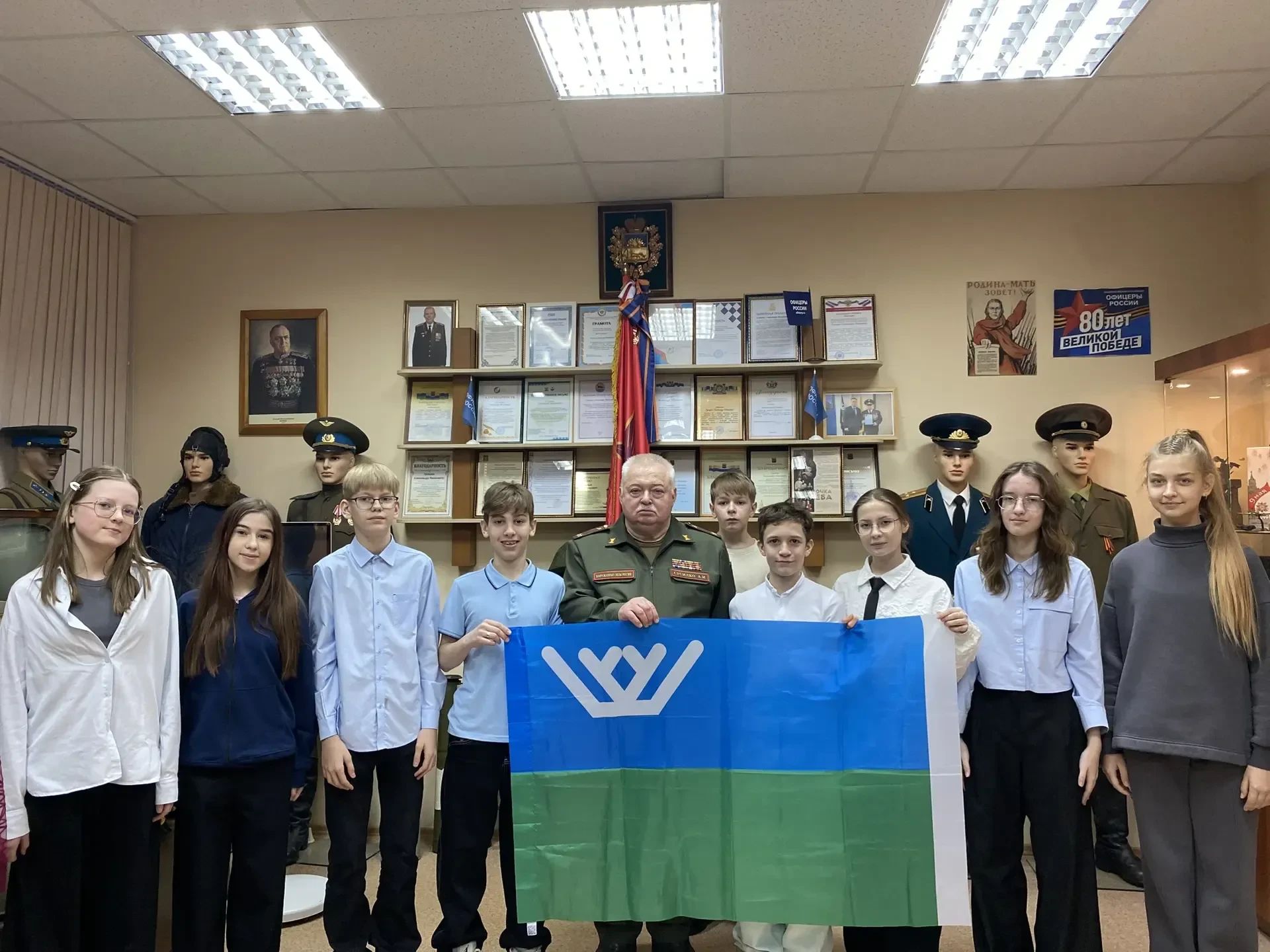 ✅Экскурсия в Музей Боевой славы 🇷🇺✅Ребята из 6В, 7В и 7Г приняли участие в интересной экскурсии,  в 