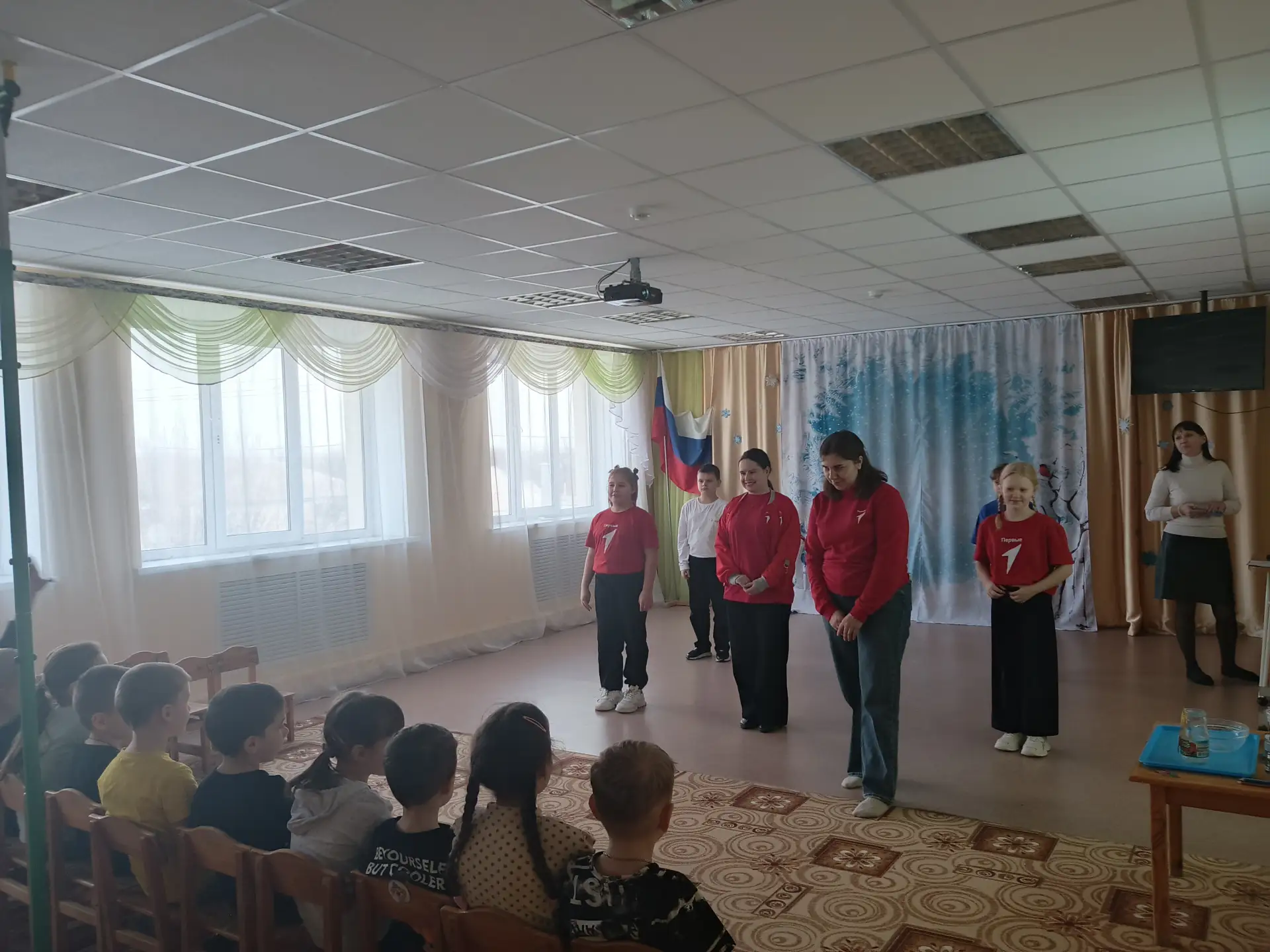В рамках акции "Наука для каждого" активисты Местного отделения встретились с воспитанн...