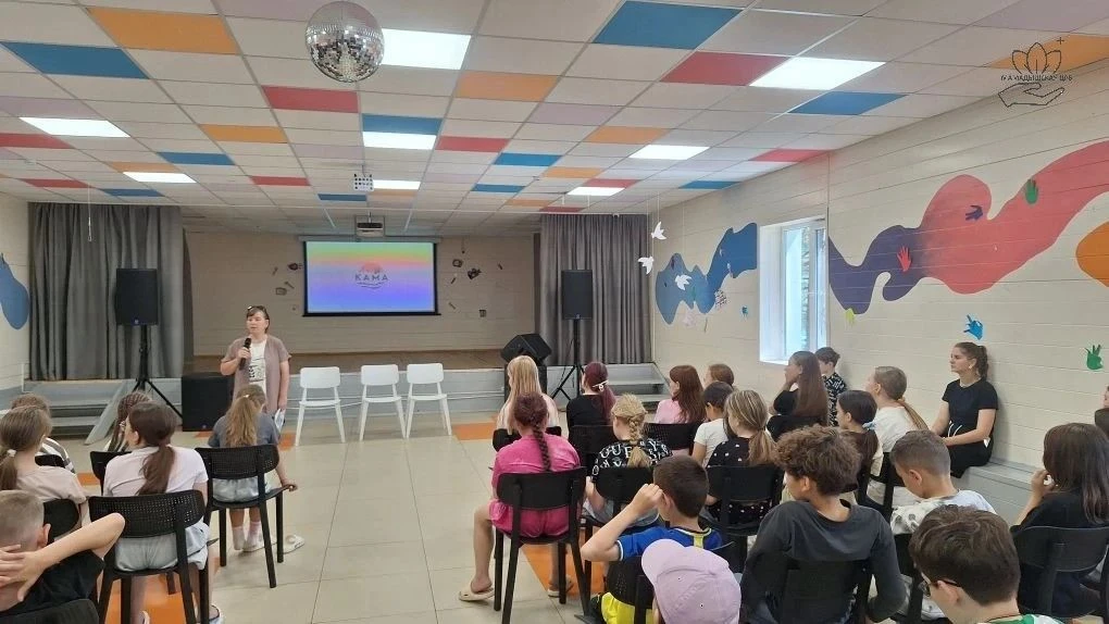 Специалисты Мамадышской ЦРБ провели профилактические лекции в лагере «Кама» 🏕️👩‍⚕

️Сотрудники ГАУ