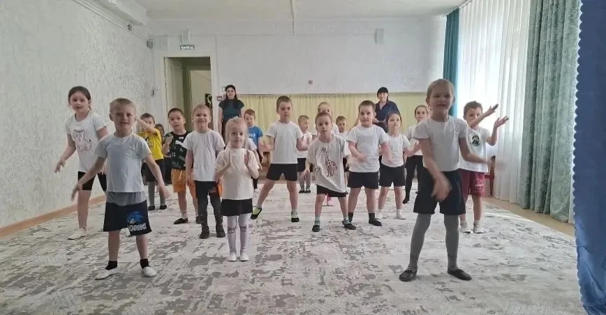🎉 Весёлыми стартами навстречу ГТО: спортивный праздник в нашем детском саду! 🎉