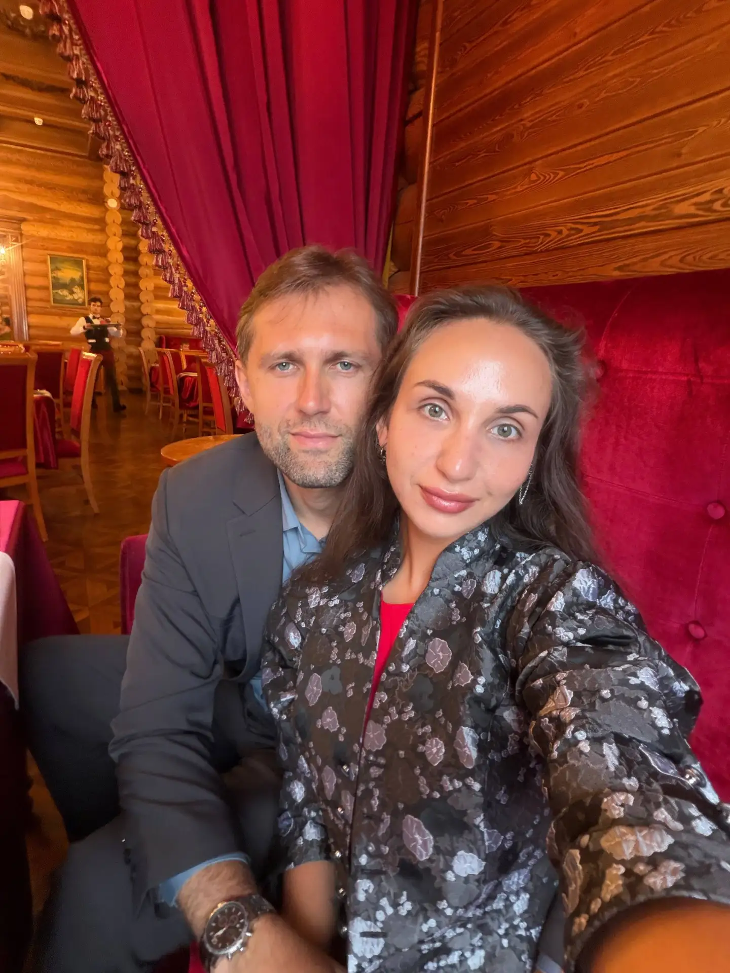 Сегодня у нас с женой годовщина
