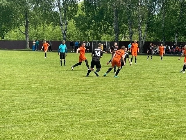 ⚽ В это воскресенье, 6 сентября 2026 года в 12:00, на городском стадионе состоится футб...