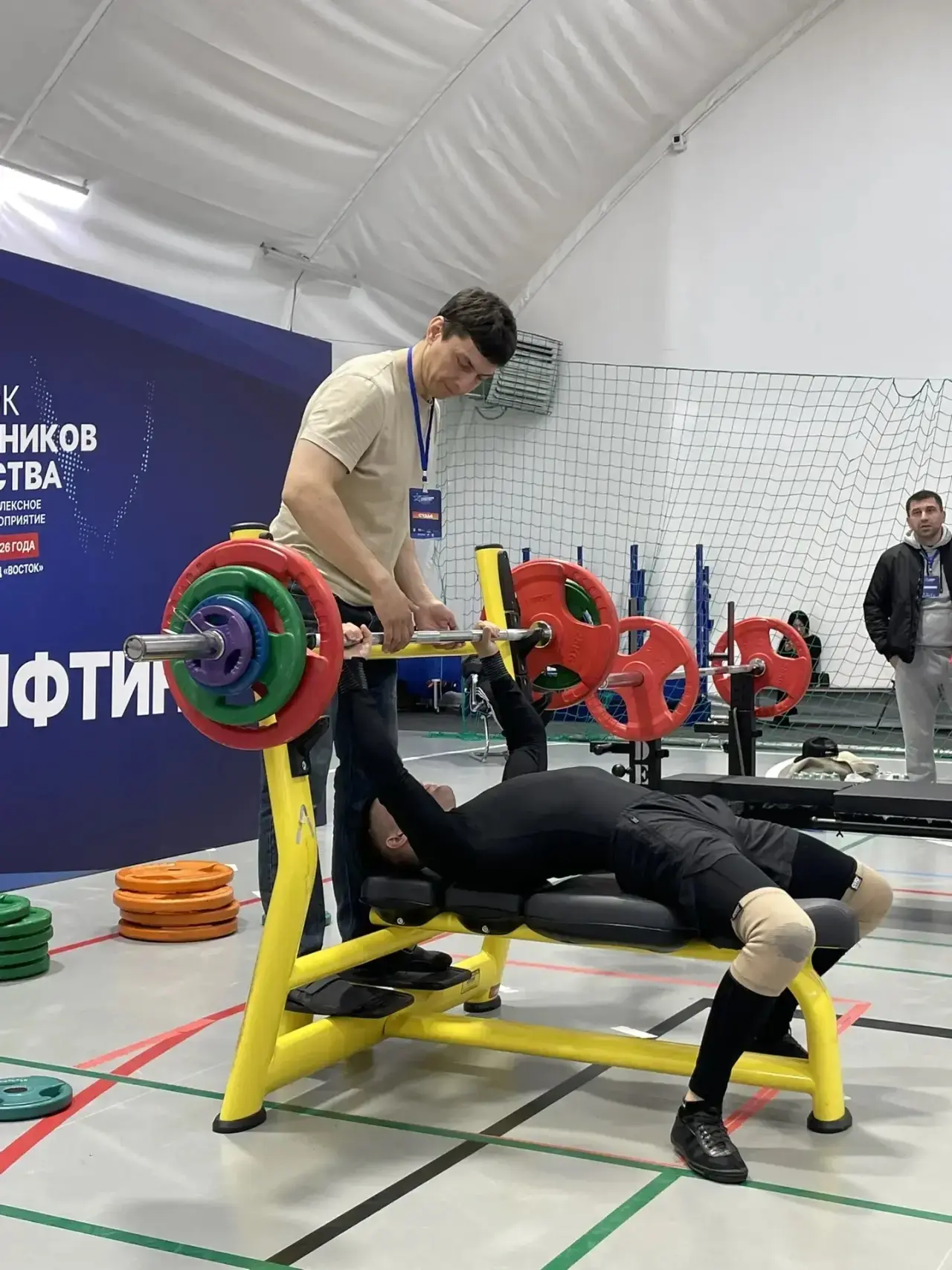 Состоялся региональный турнир «Кубок Защитников Отечества»  С 30 апреля по 2 мая в УТК «Восток» горо